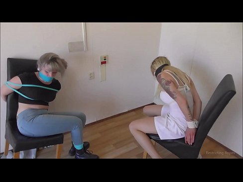 ❤️ Závislá / zviazaná a s roubíkom / dievča v núdzi ❌ Šukanie video na nás